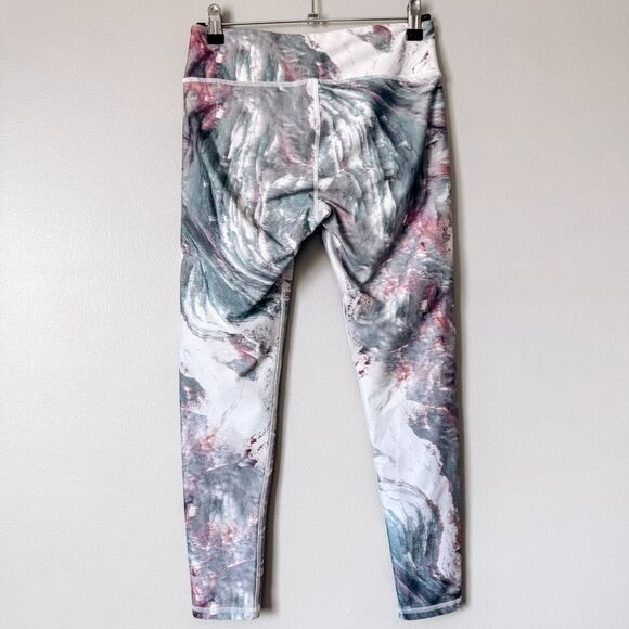 Fabletics Green and Pink Swirl Print High Rise Crop Workout Leggings Size Small - Picture 4 of 7